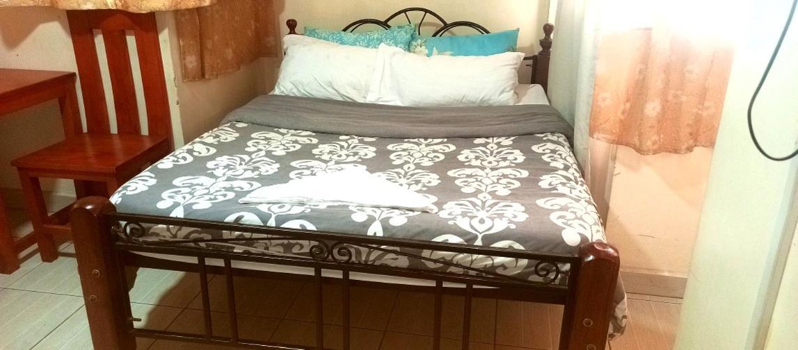 Affordable Furnished Apartments At The City Centre ไนโรบี ภายนอก รูปภาพ
